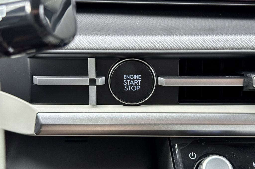 New 2026 Hyundai Santa Fe SEL image 19