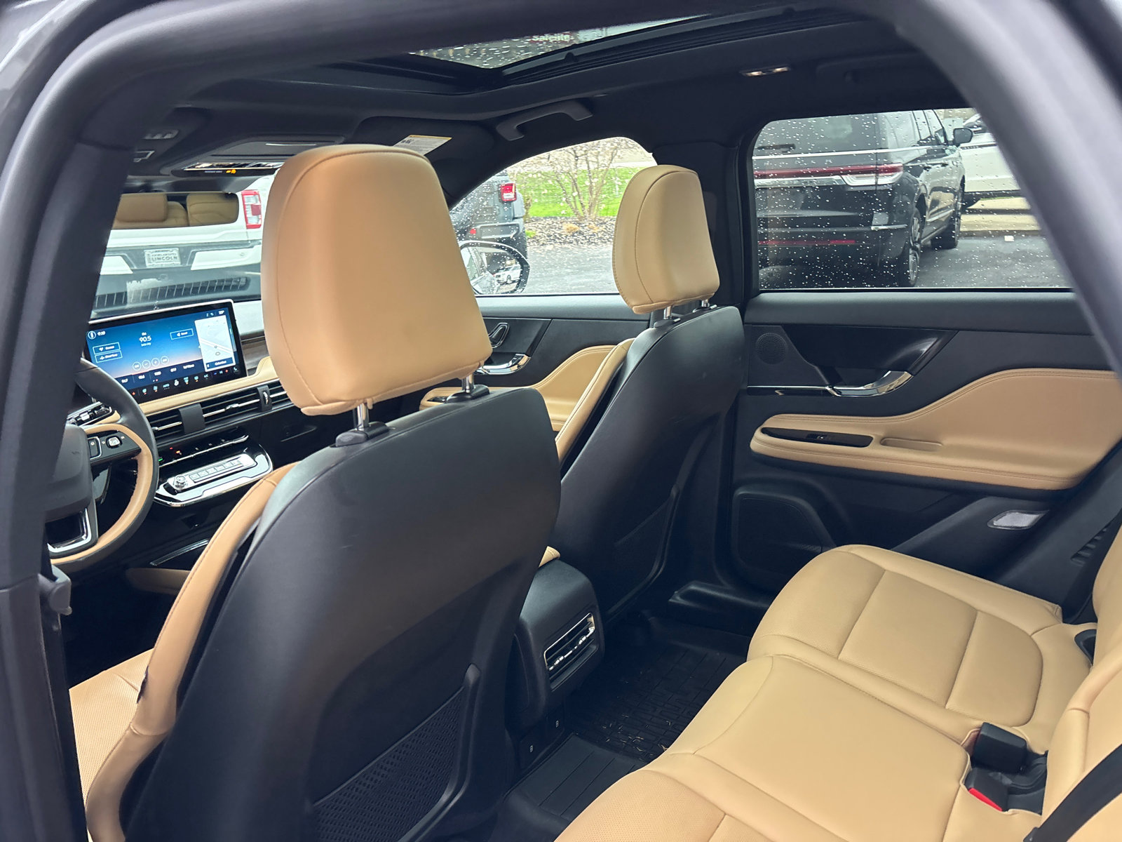 Certified 2023 Lincoln Corsair Reserve w/ Equipment Group 201A image 27