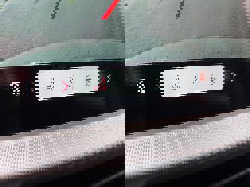 New 2026 Ford Explorer Active w/ Active Comfort Package image 14