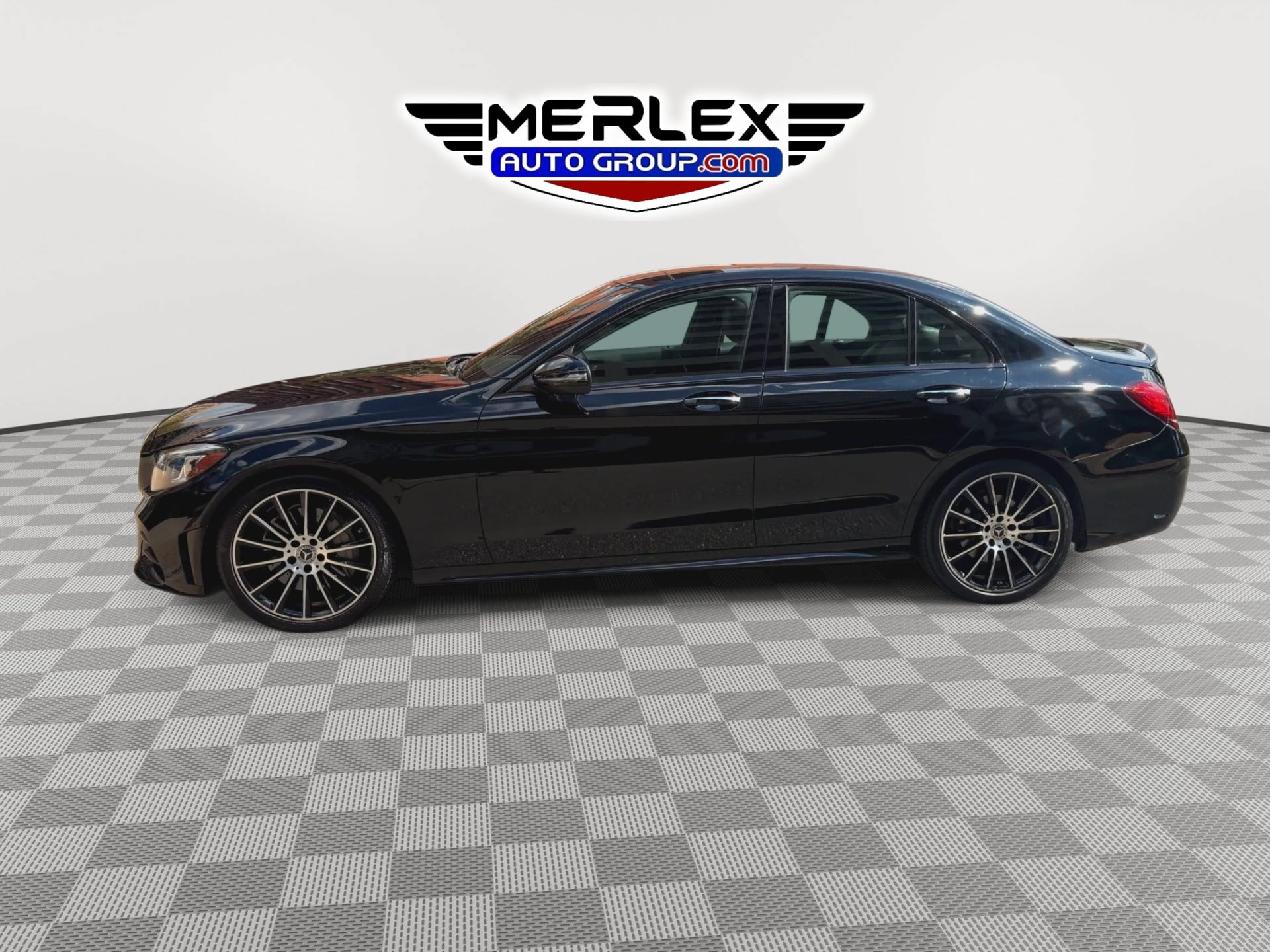 Used 2019 Mercedes-Benz C 300 Sedan image 5