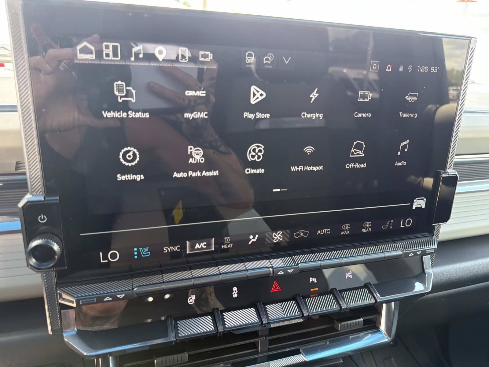 Used 2026 GMC Hummer EV SUV AWD/4WD image 25