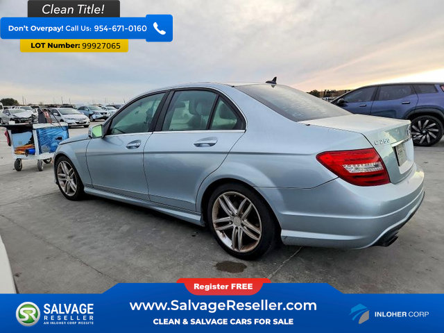 Used 2013 Mercedes-Benz C 250 Sedan image 3