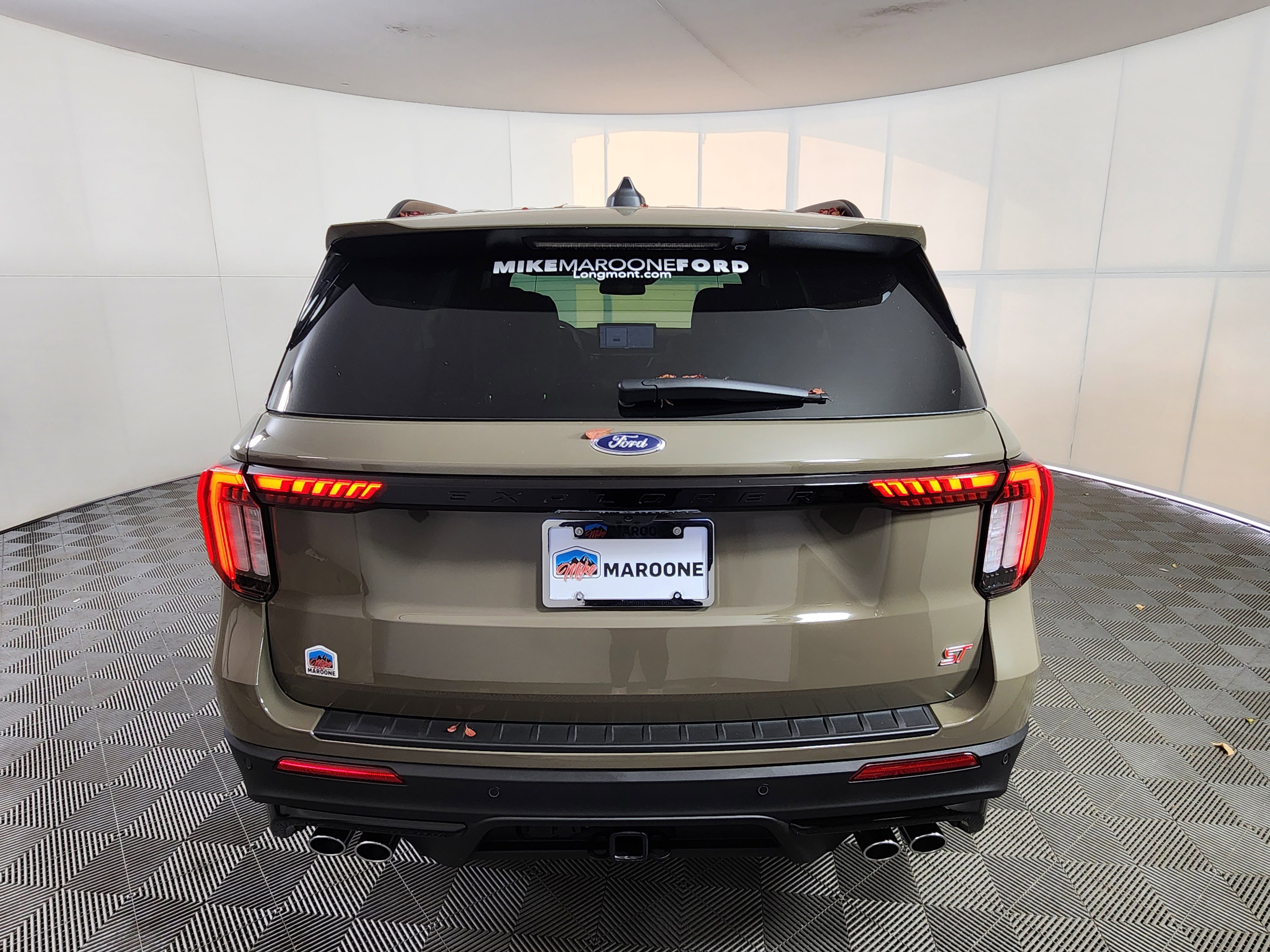 New 2026 Ford Explorer ST w/ Sun And Sound Package image 6