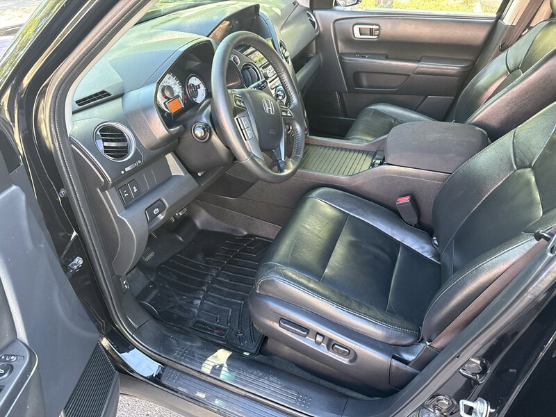 Used 2015 Honda Pilot Touring image 12