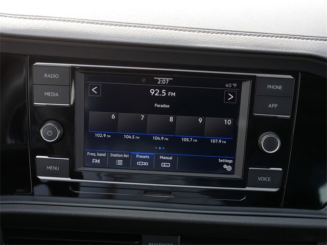 Certified 2024 Volkswagen Jetta S image 28