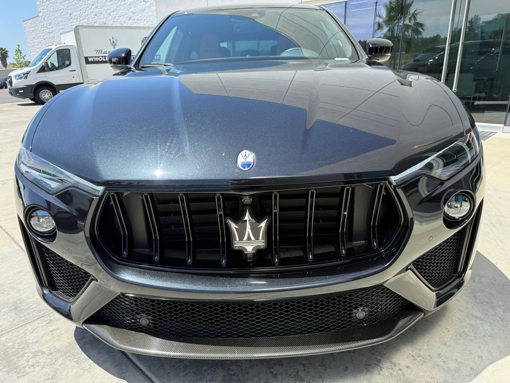Certified 2024 Maserati Levante Trofeo AWD/4WD image 9