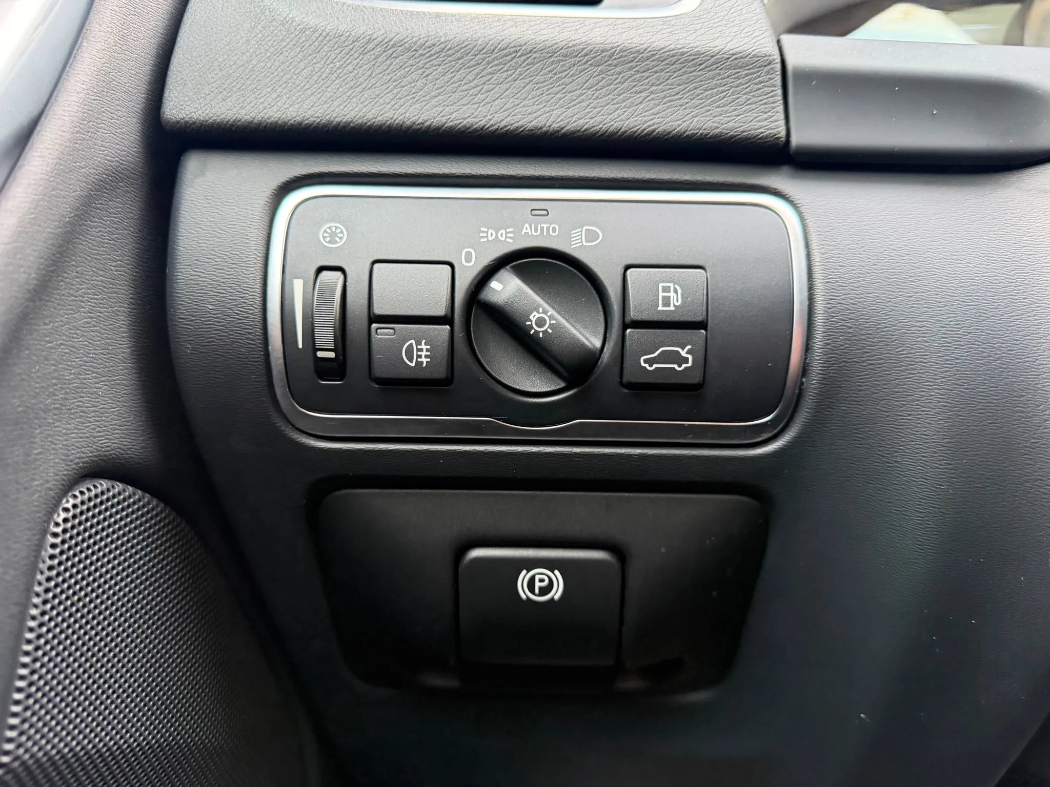 Used 2016 Volvo S60 T5 Premier FWD image 27