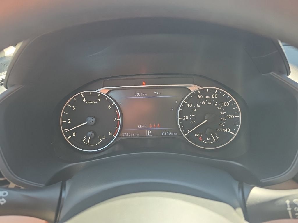 Used 2025 Nissan Altima 2.5 SV FWD image 18