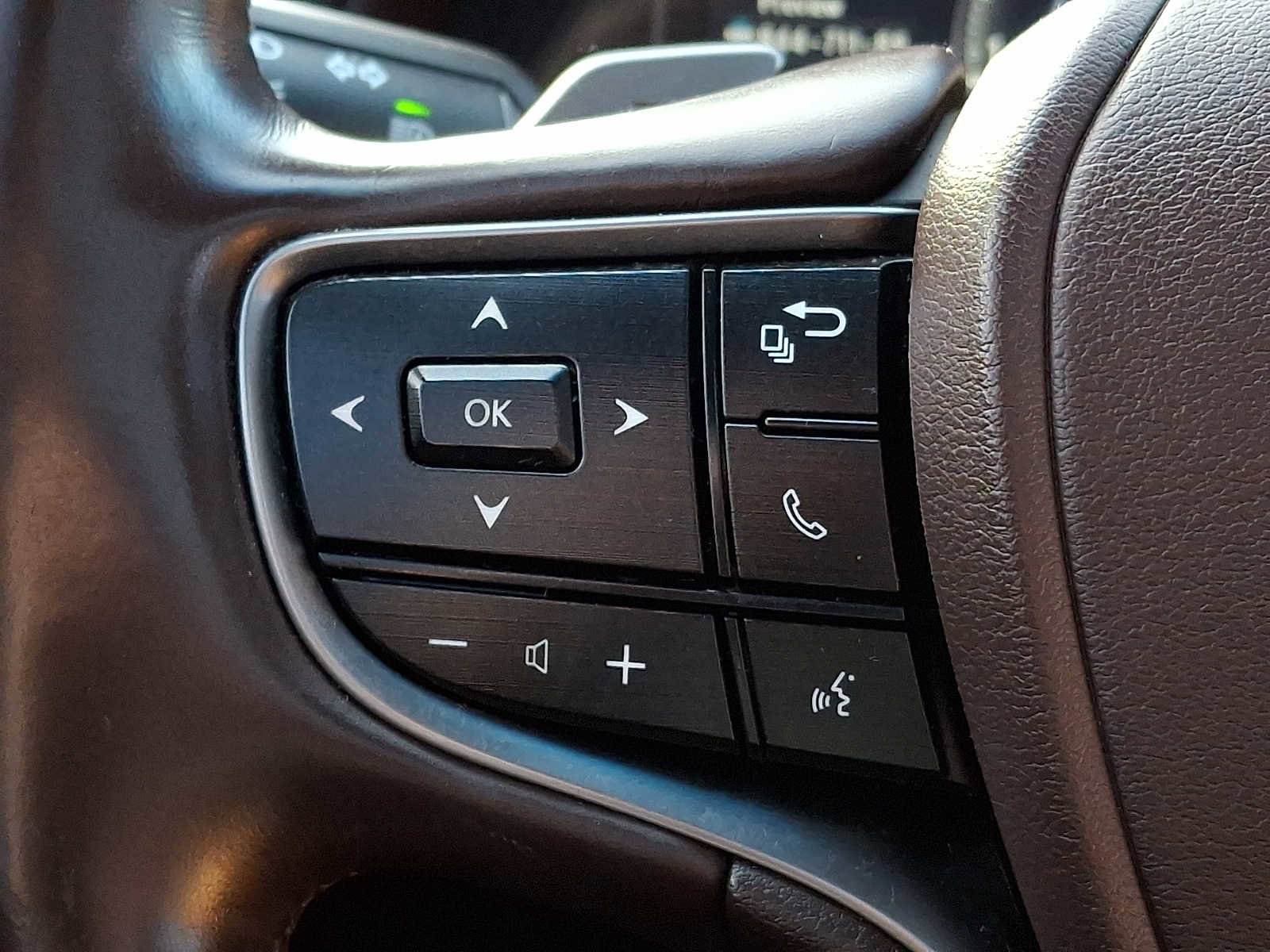 Used 2021 Lexus ES 250 w/ Premium Package image 18