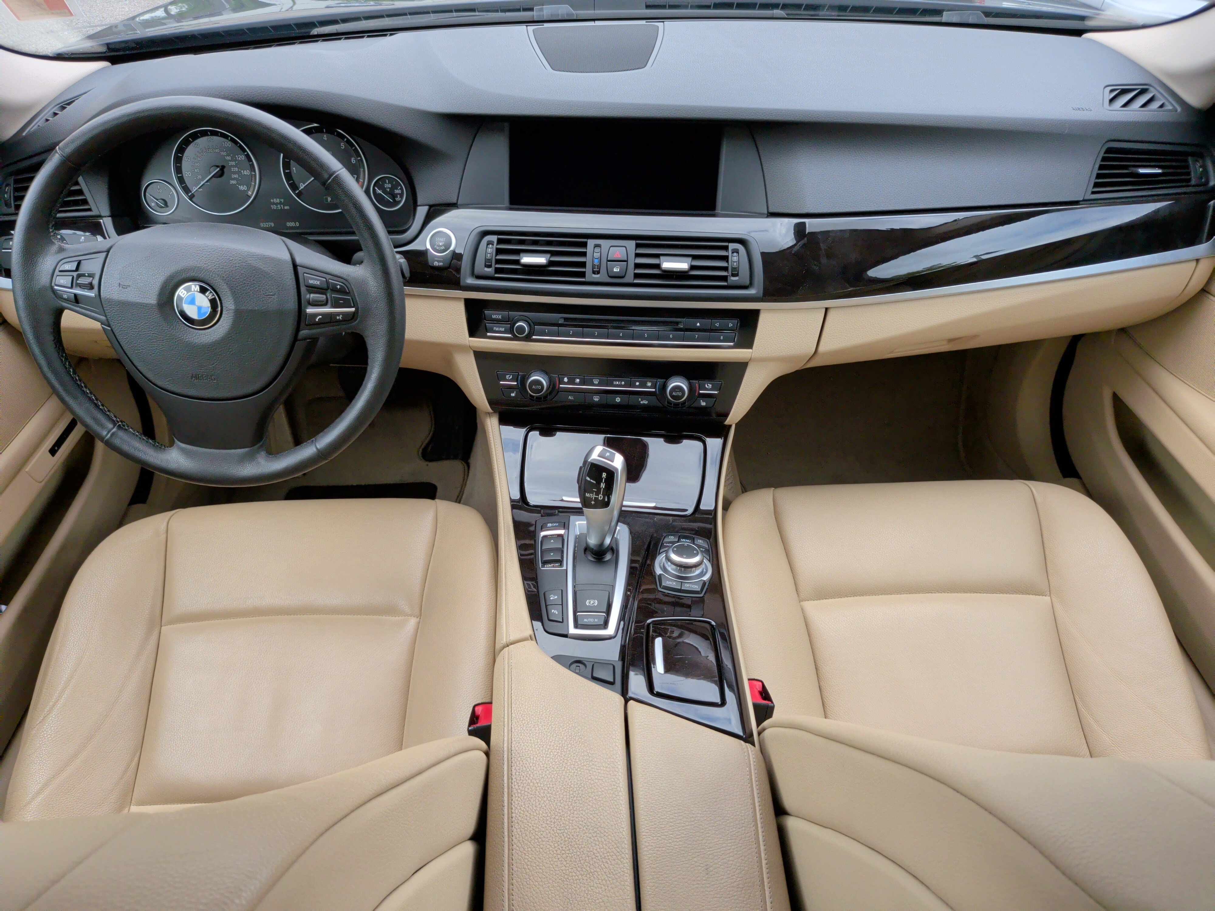 Used 2012 BMW 535i xDrive Sedan image 32