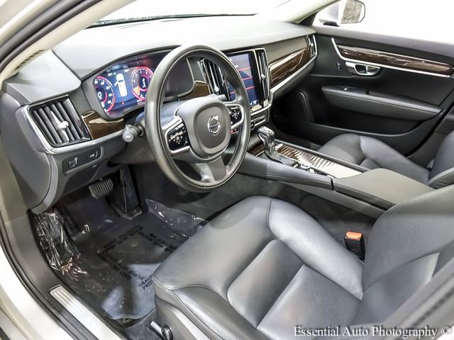 Used 2018 Volvo S90 T5 Momentum w/ Convenience Package image 11