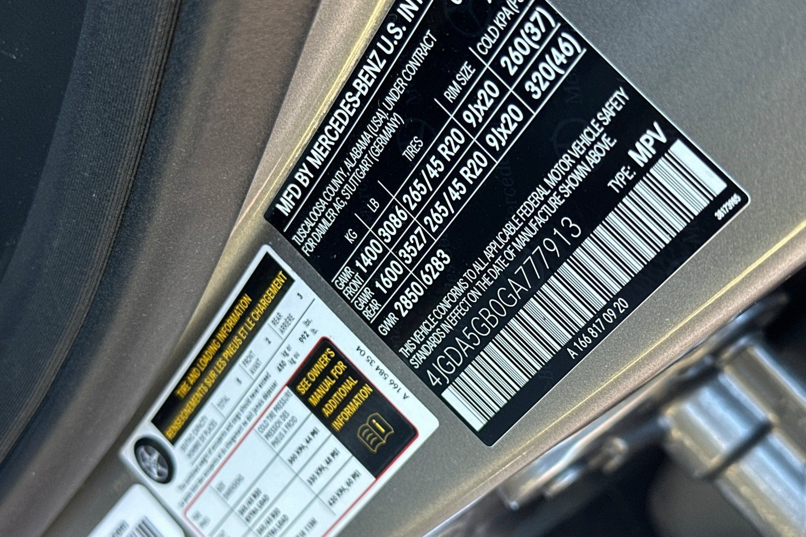 Used 2016 Mercedes-Benz GLE 400 4MATIC image 30