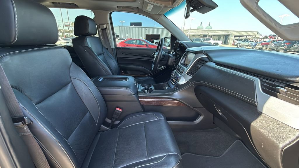 Used 2017 GMC Yukon SLT w/ Open Road Package AWD/4WD image 34