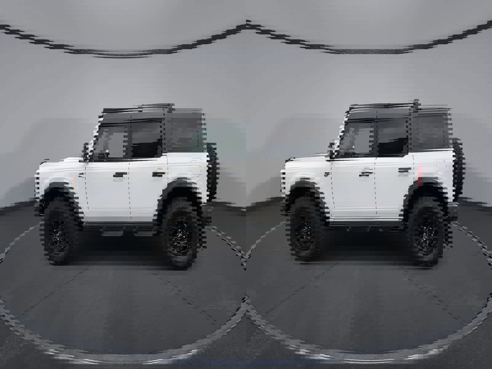 Certified 2024 Ford Bronco Wildtrak image 5