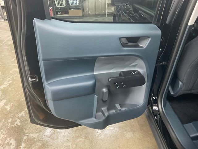 New 2025 Ford Maverick XLT w/ XLT Luxury Package image 5