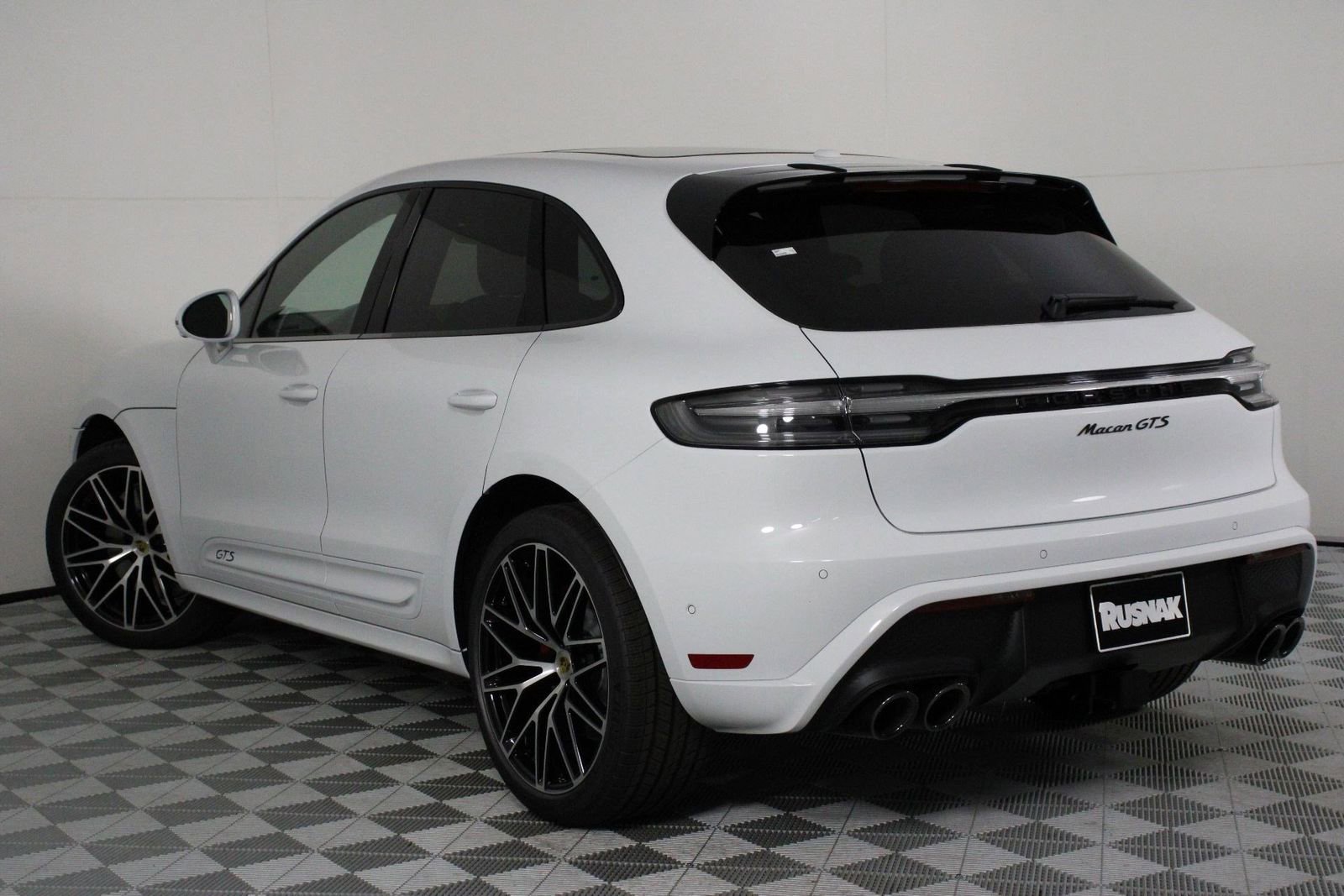 New 2026 Porsche Macan GTS AWD/4WD image 3