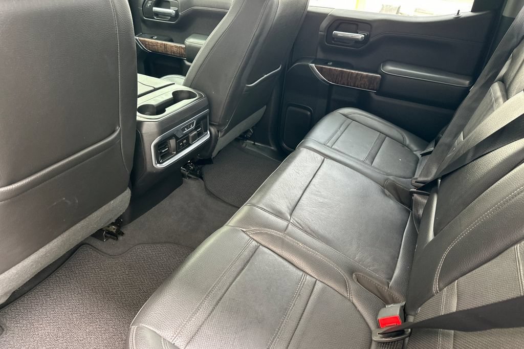 Used 2019 GMC Sierra 1500 Denali w/ Denali Ultimate Package AWD/4WD image 12