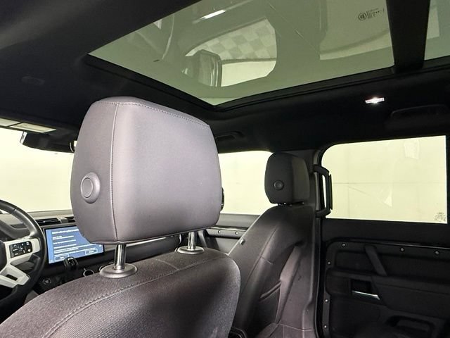 Certified 2025 Land Rover Defender 110 S AWD/4WD image 19