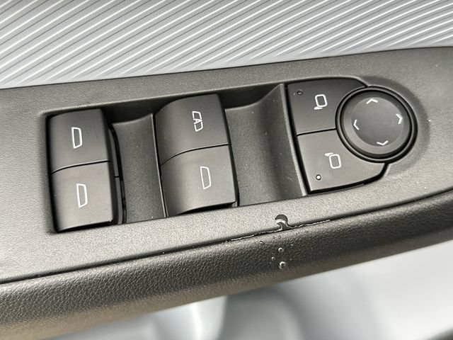 New 2027 Chevrolet Bolt RS FWD image 18