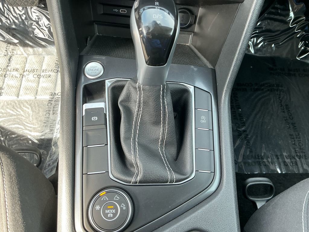 Used 2024 Volkswagen Tiguan S AWD/4WD image 24