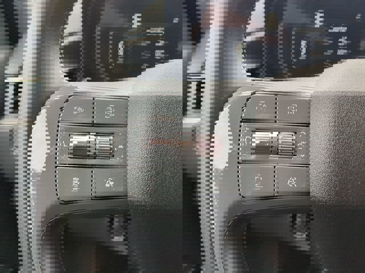 Certified 2025 Kia EV9 Wind image 21