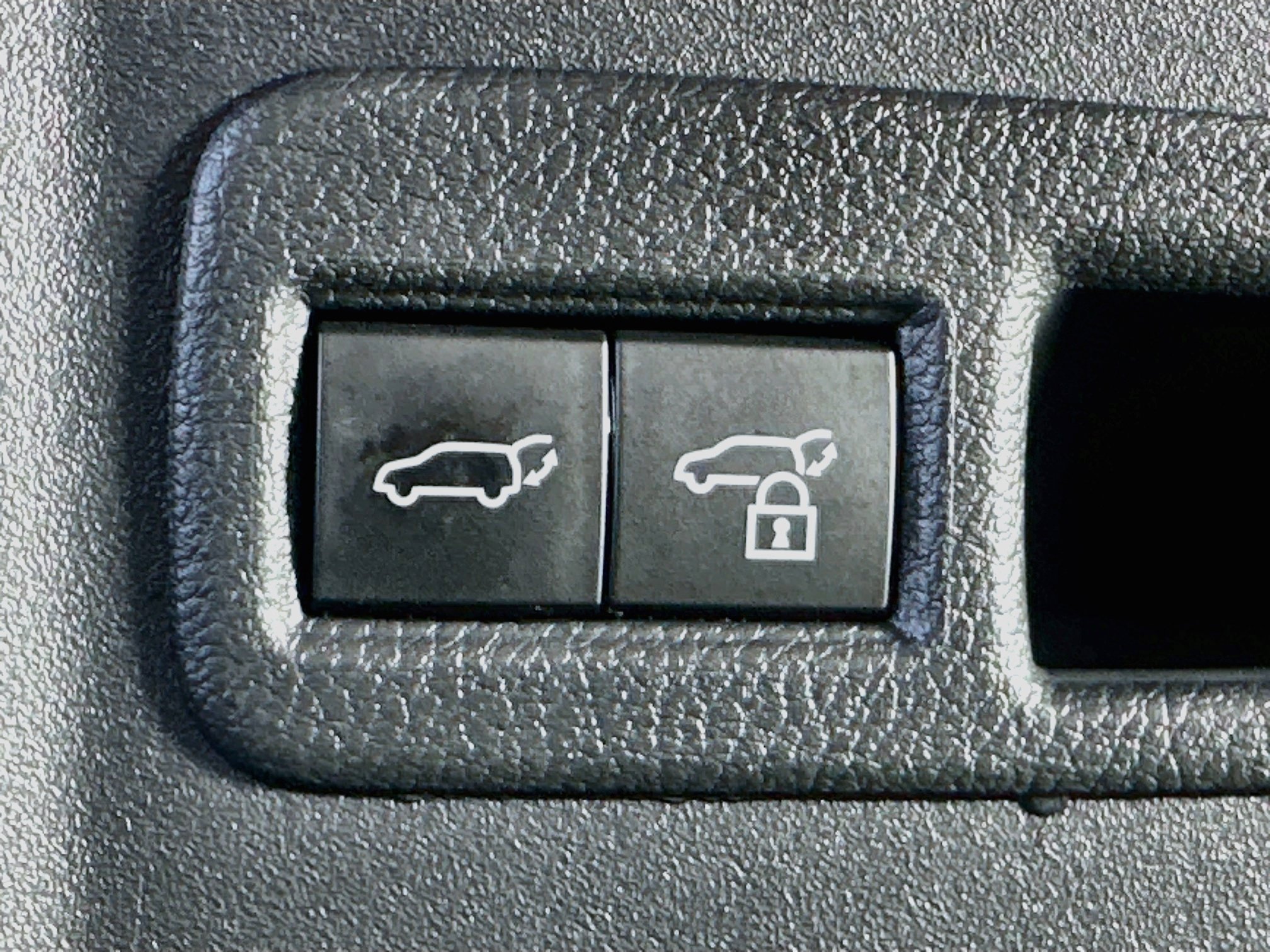 Used 2023 Subaru Solterra AWD image 29