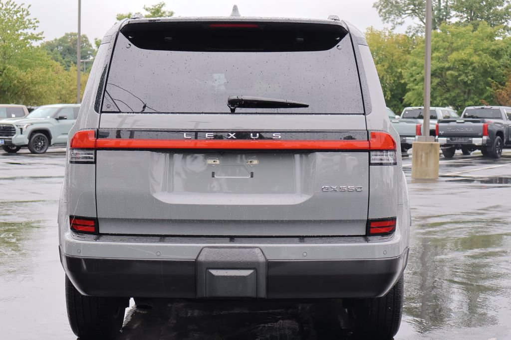 Used 2025 Lexus GX 550 w/ Accessory Package (2T) AWD/4WD image 6