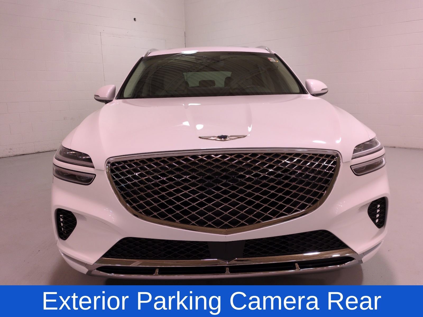 Certified 2025 Genesis GV70 2.5T w/ Select Package AWD/4WD image 9