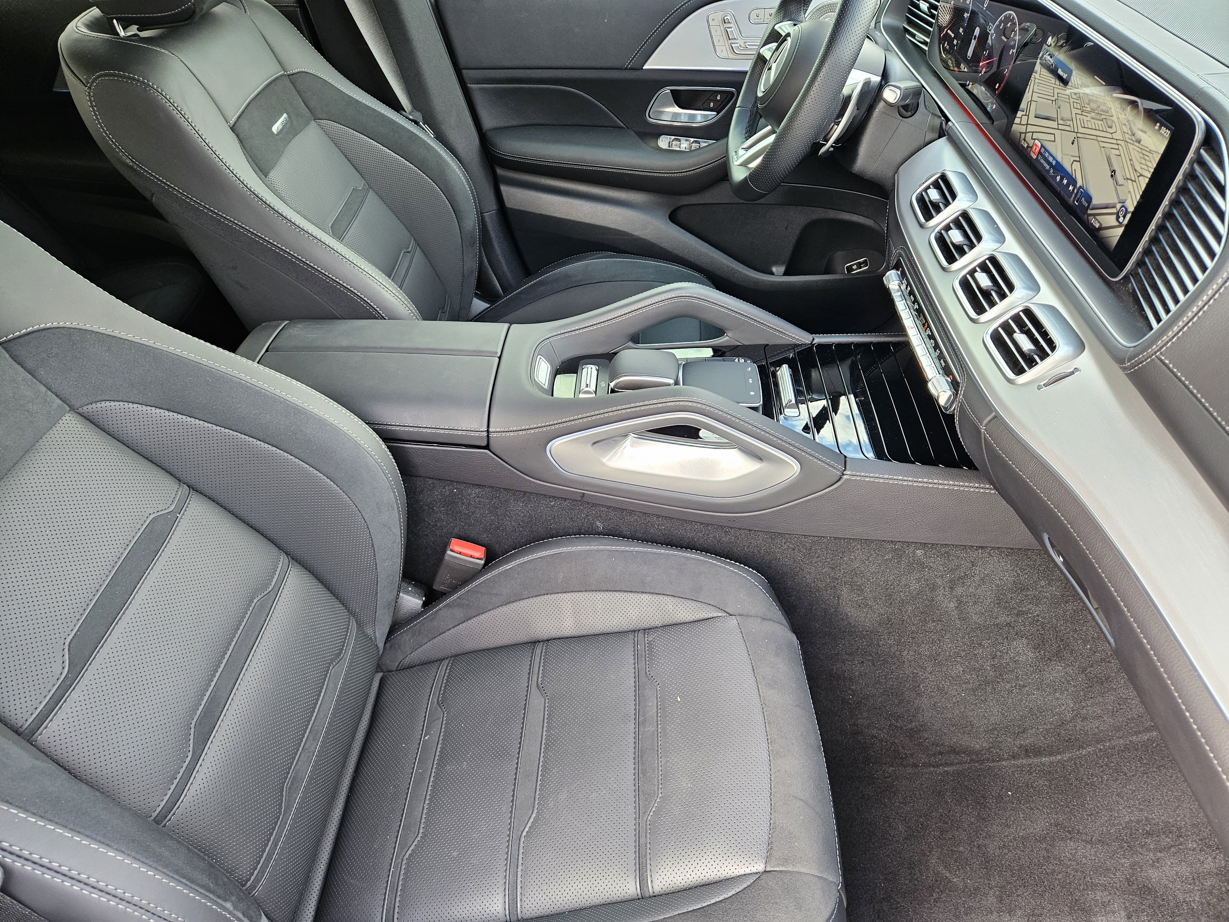 Certified 2025 Mercedes-Benz GLE 53 AMG 4MATIC image 16