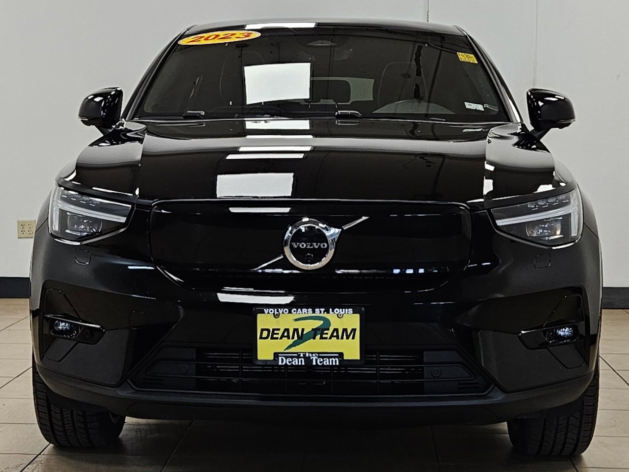 Used 2023 Volvo C40 P8 Recharge Ultimate image 6
