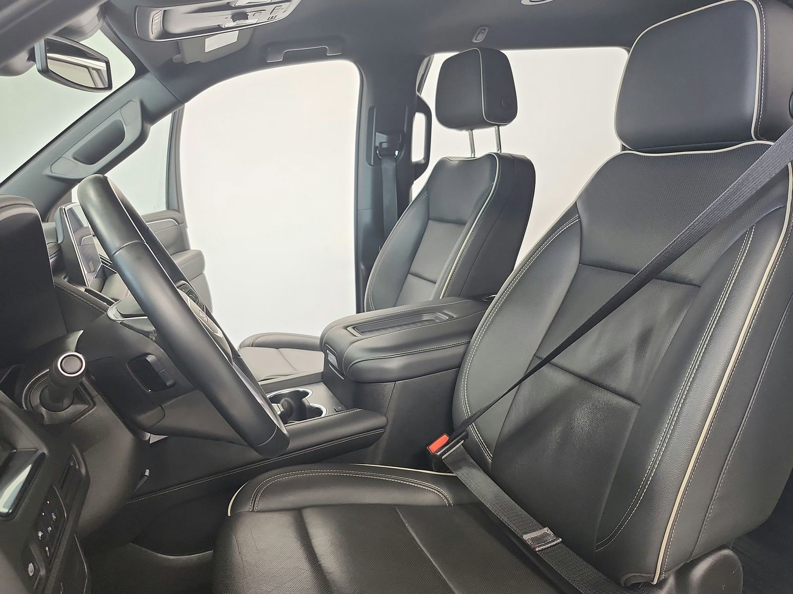 Used 2024 GMC Yukon XL SLT image 22