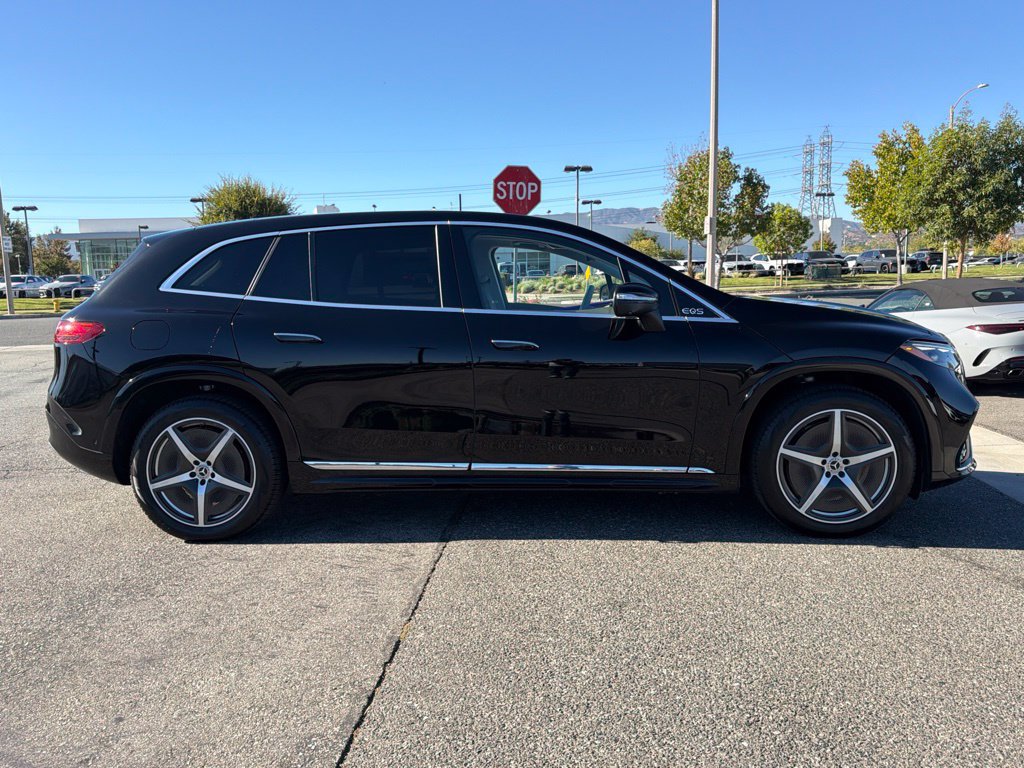 Certified 2023 Mercedes-Benz EQS 580 4MATIC SUV image 6