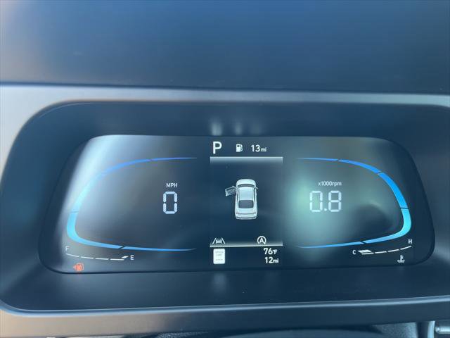 New 2025 Hyundai Elantra SE image 12