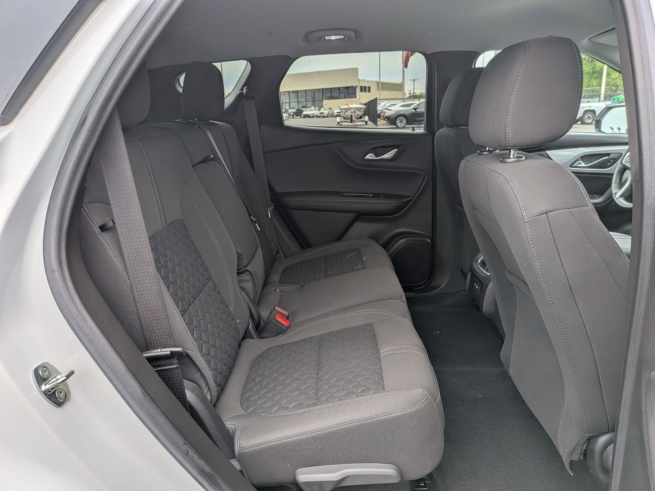 Used 2022 Chevrolet Blazer LT FWD image 26