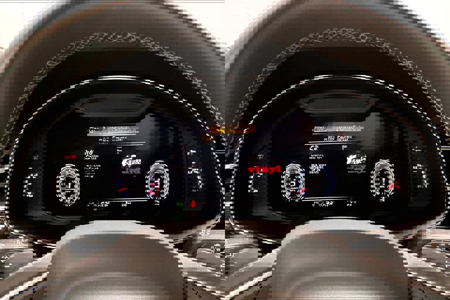 Used 2023 Audi Q8 Premium Plus w/ Premium Plus Package image 21