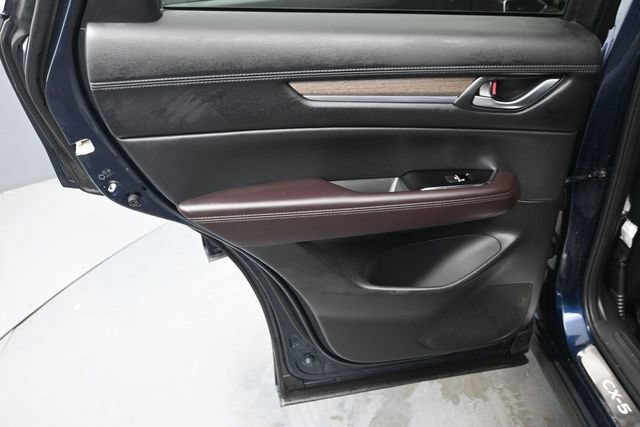 Used 2023 MAZDA CX-5 Signature AWD/4WD image 13