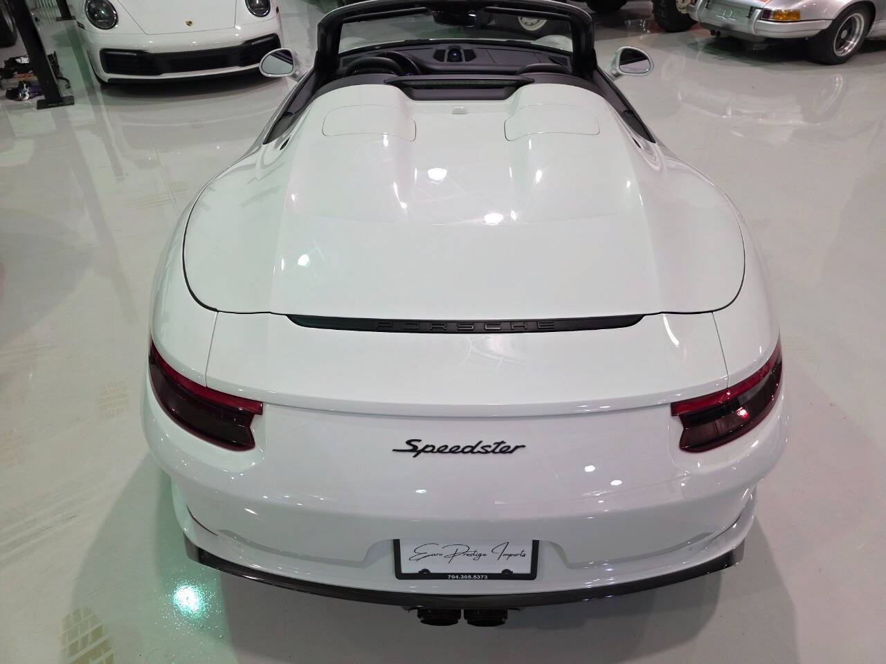Used 2019 Porsche 911 Speedster RWD image 74