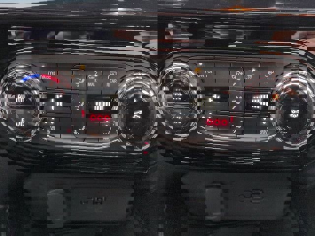 New 2026 Chevrolet Trax RS w/ Sunroof Package image 36