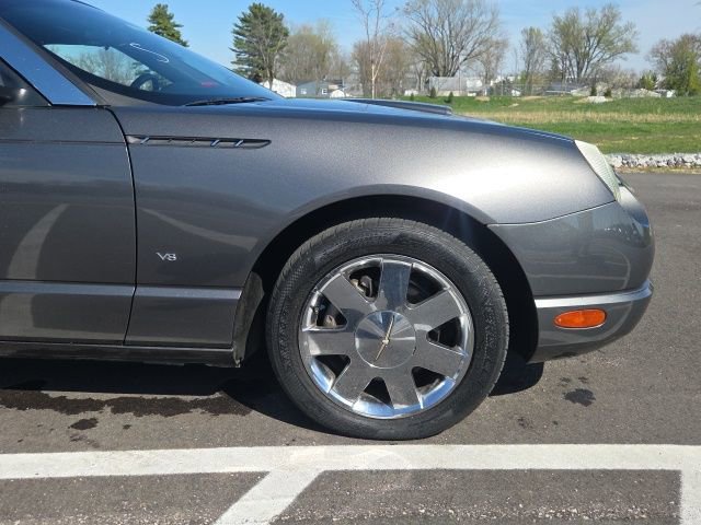 Used 2003 Ford Thunderbird RWD image 8