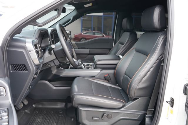 Used 2025 Ford F150 Lariat w/ Equipment Group 501A Mid image 13