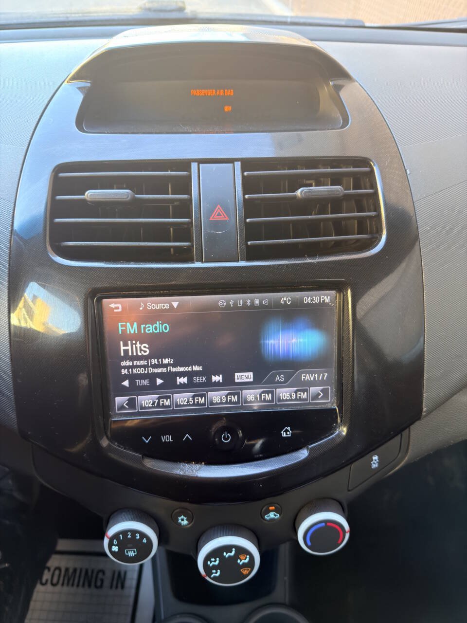 Used 2014 Chevrolet Spark LT FWD image 14
