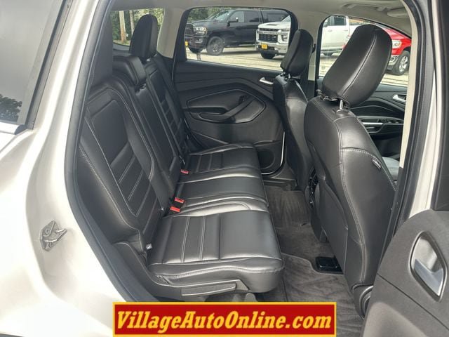 Used 2019 Ford Escape SEL AWD/4WD image 36