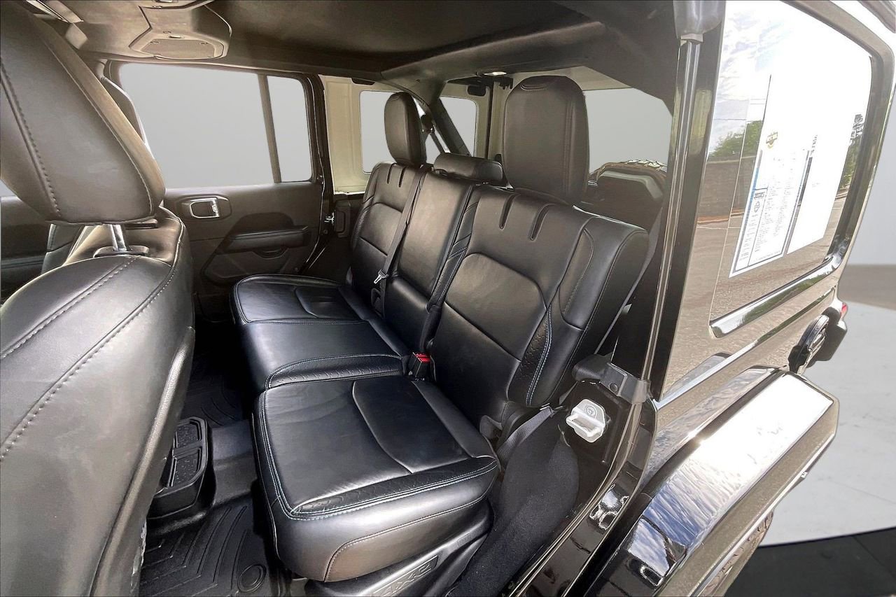 Used 2024 Jeep Wrangler High Altitude AWD/4WD image 23