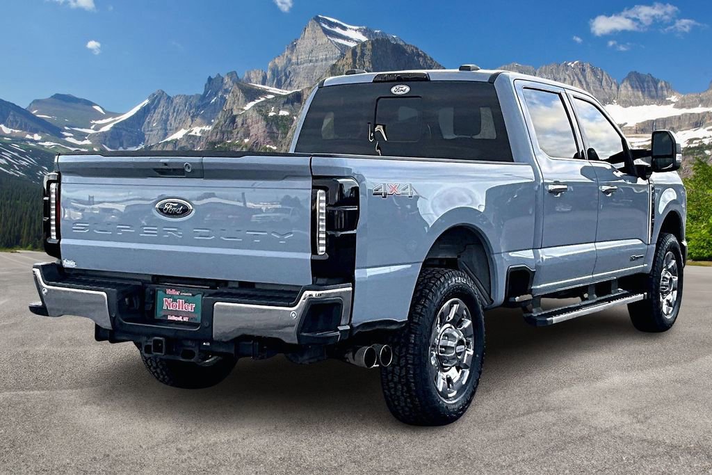 Used 2024 Ford F350 Lariat image 2