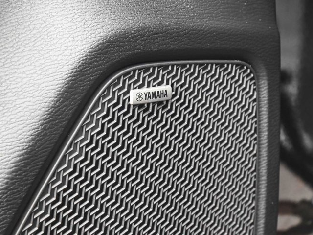 New 2025 Mitsubishi Outlander SE image 10