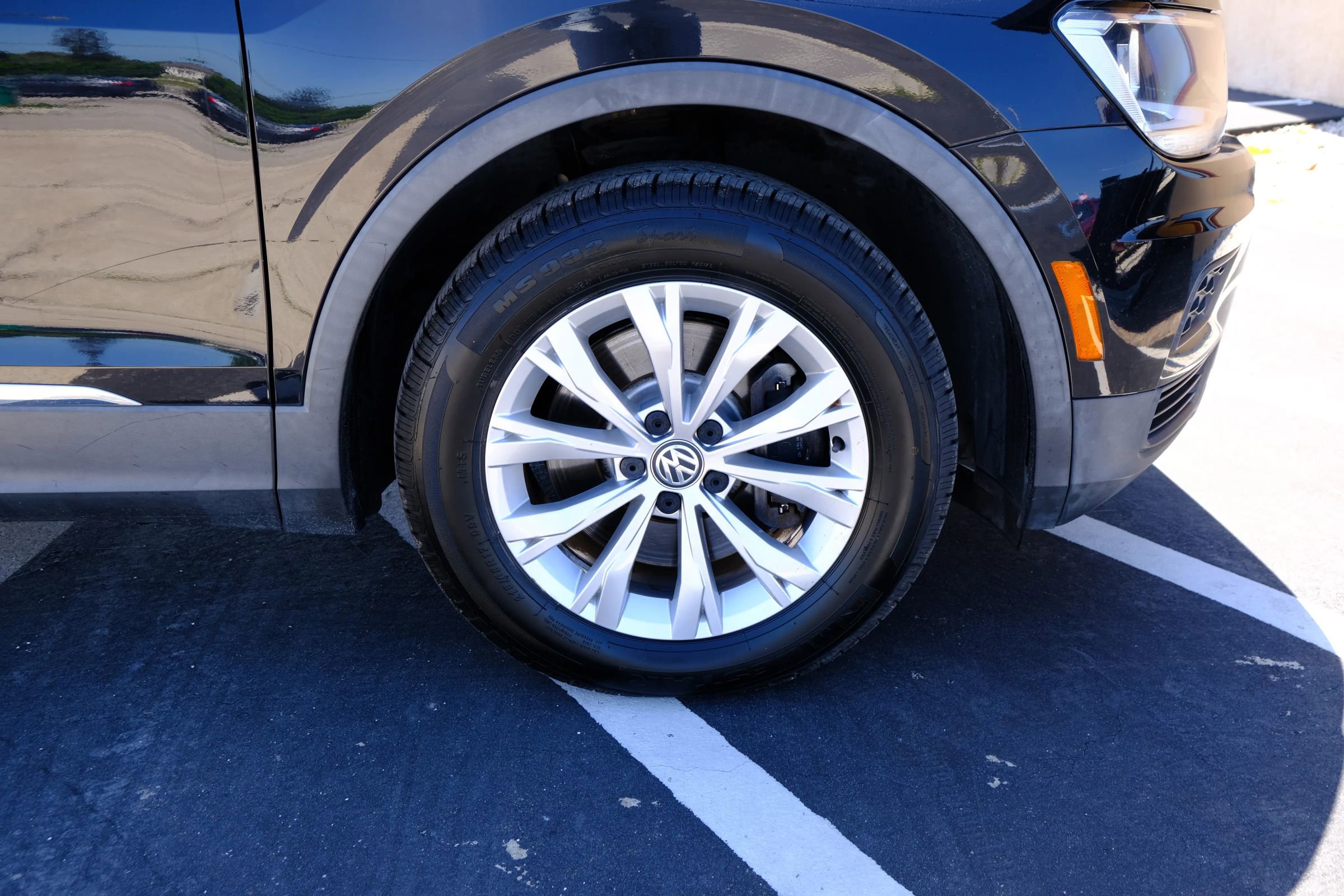 Used 2018 Volkswagen Tiguan SE FWD image 20