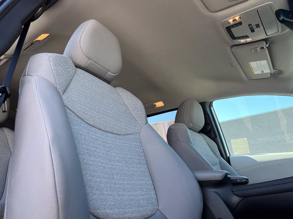 Certified 2026 Toyota Sienna LE AWD/4WD image 24