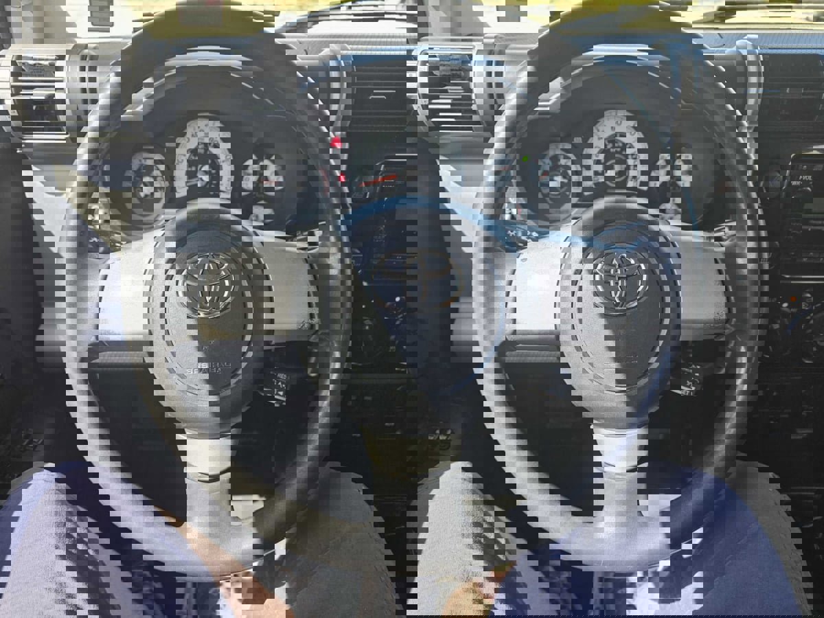 Used 2007 Toyota FJ Cruiser 4WD image 14