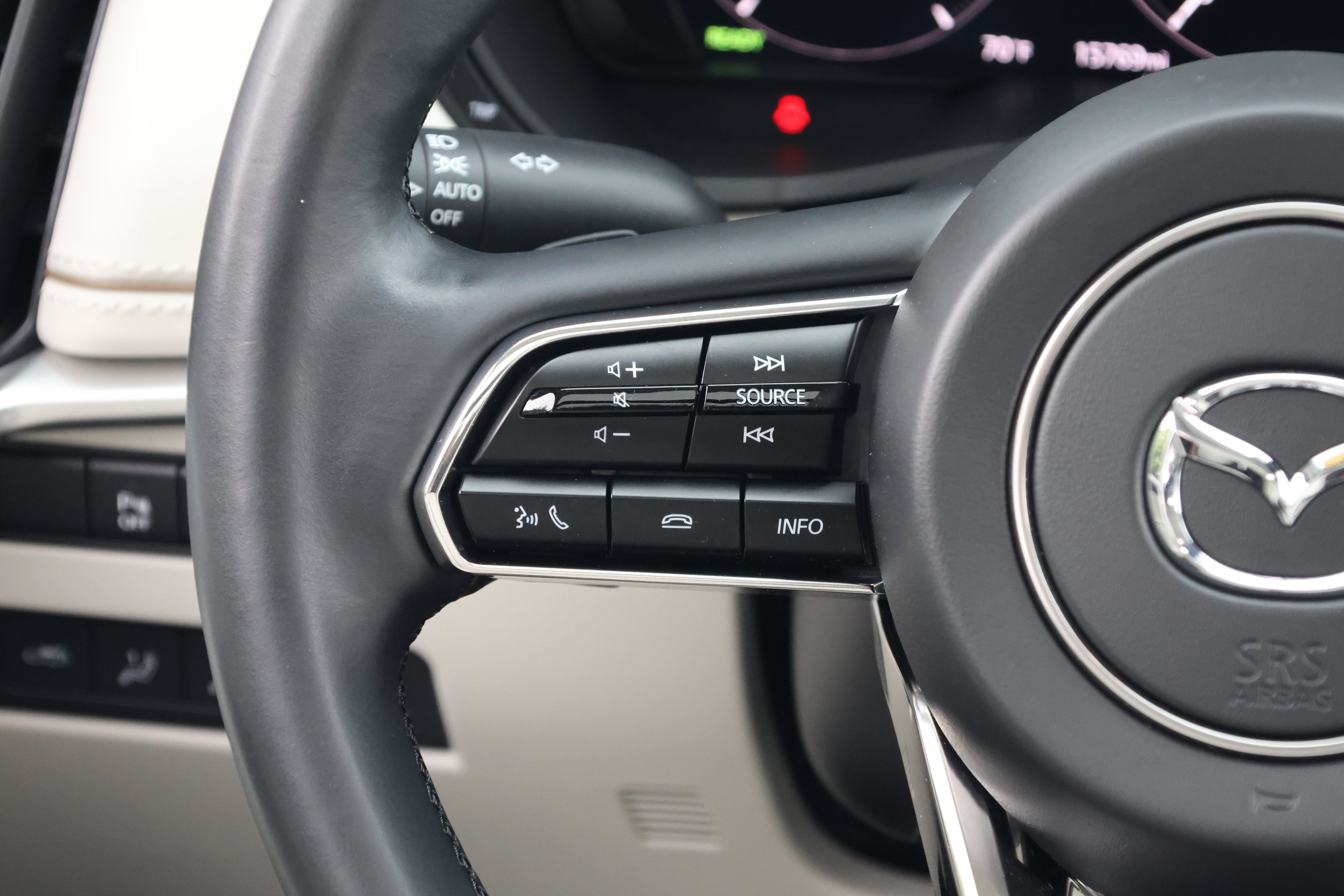 Used 2024 MAZDA CX-90 Plug-In Hybrid w/ Premium Plus AWD/4WD image 28