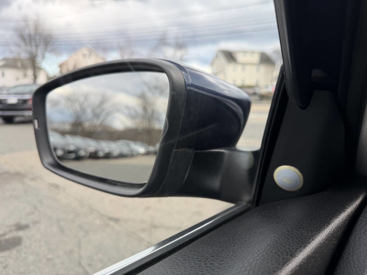 Used 2015 Volkswagen Passat TDI SEL Premium image 30